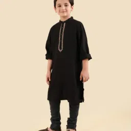Fabindia Kids Black Viscose Embroidered Regular Fit Kurta image 4