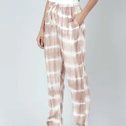 First Resort By Ramola Bachchan Beige And White Tie-Dye Lounge Set image 5