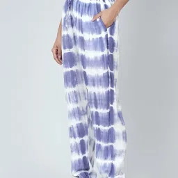 First Resort By Ramola Bachchan Blue And White Tie-Dye Lounge Set image 5