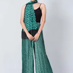 First Resort By Ramola Bachchan Green Animal Print Pleated Palazzo And Stole Set image 5