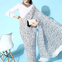 Mitera Ethnic Motifs Saree with Printed Border image 3