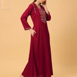 SANAA Embroidered Maxi Nightdress image 4