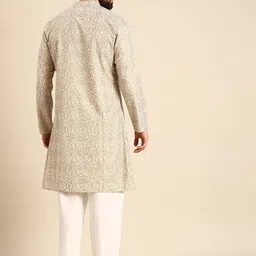 Anouk Men Off- White & Gold-toned  Floral Printed Pure Cotton Kurta with Trousers image 5