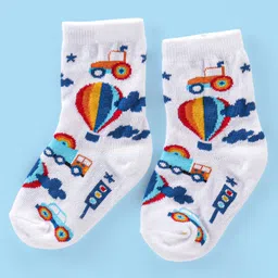 Cute Walk by Babyhug Anti Bacterial Ankle Length Socks Car Design Pack Of 3 - Multicolour image 4