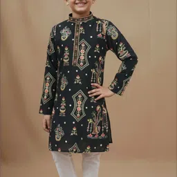 Lagorii Boys Ethnic Motifs Embroidered Regular Thread Work Kurta with Pyjamas image 3