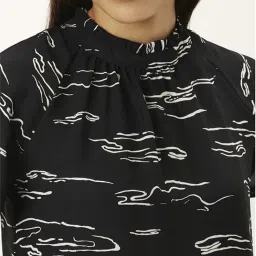 Annabelle by Pantaloons Black Printed Top image 5