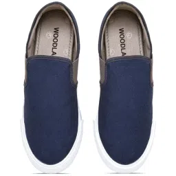 Woodland Men's Navy Plimsolls image 3
