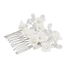 Joker & WItch White Lalea Headpiece image 4