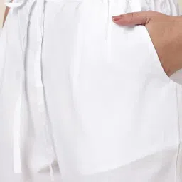 Fabindia White Regular Fit Mid Rise Pants image 5