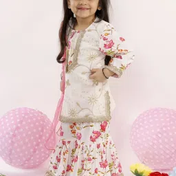 Little Bansi Kids White Cotton Embroidered Suit Set image 3