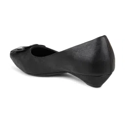 Inc.5 Women's Black Casual Pumps image 5
