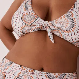 La Vie En Rose White Printed Bikini Top image 5