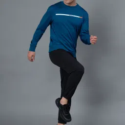 Red Tape Teal Regular Fit Printed Athleisure Sweatshirt image 5