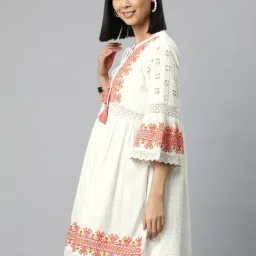 READIPRINT FASHIONS White Cotton Embroidered A Line Kurta image 3