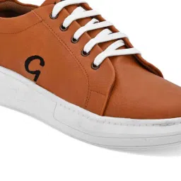 Giorgio Men's Tan Casual Sneakers image 4