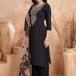 Aumira Women Ethnic Motifs Embroidered Kurta with Palazzos & Dupatta image 5