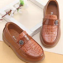 Cute Walk by Babyhug Slip On Formal Shoes- Brown-picture-27