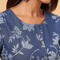 Rangmanch By Pantaloons Blue Cotton Printed A Line Kurta image 5