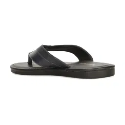 Bata Men's Black Thong Sandals image 5