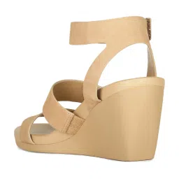 Naturalizer by Bata Women's Tan Ankle Strap Sandals image 5