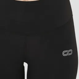 SILVERTRAQ Black Logo Print Capris image 5