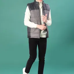 V-Mart Men Colourblocked Lightweight Puffer Jacket image 3