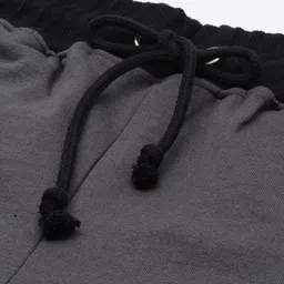 ARISE Men Charcoal Grey Solid Regular Fit Regular Shorts image 3