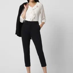 Van Heusen Black Mid Rise Cropped Trousers image 5