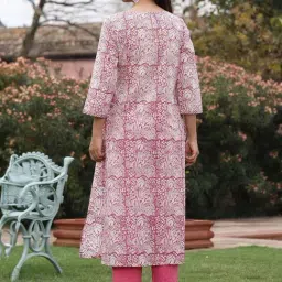 Dharan Jama Pink Kurta image 3