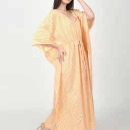 Fabric Venue Print Kaftan Maxi Dress image 4