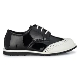 TUSKEY Perforated & Glossy DetailedLace Up Formal Shoes - Black White image 5