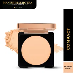 MyGlamm Manish Malhotra Beauty Skin Awakening Compact image 1