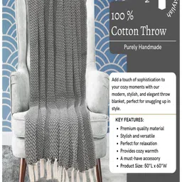 DEKORASI Red & Grey Geometric 380 GSM Blanket image 4