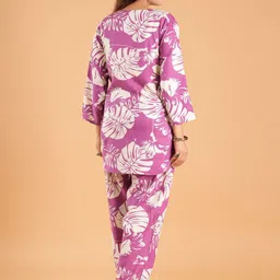 baesd Based Leaf Printed Pure Cotton Tunic With Trouser Co-Ords image 4