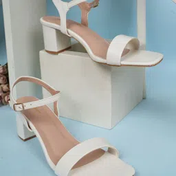 Get Glamr Women Block Heel Sandals image 5