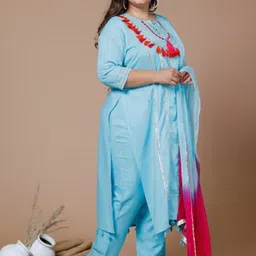 TOP 2 BOTTOM Women Printed Regular Kurta with Trousers & With Dupatta image 3