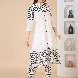 FASHOR Printed Mandarin Collar Tunic & Trousers image 5