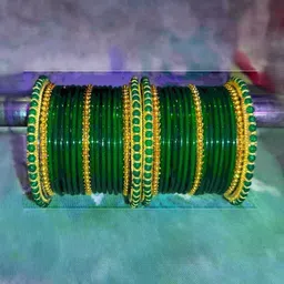 Only Offers Set Of 10 Green Glass Artificial Stones & Beads Bangle-picture-35