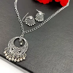 Yash Jewels Emporiums Silver-Plated Beaded Jewellery Set image 1