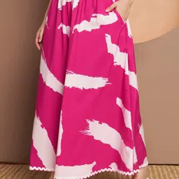 ZWERLON Women Printed Flared Palazzos image 4