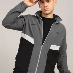 GNOCKFACE Men Colourblocked Lightweight Outdoor Sporty Jacket image 4