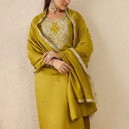 Indo Era Women Ethnic Motifs Printed Kurta with Trousers & Dupatta image 3