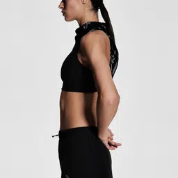 H&M Lightweight Sports Shorts With DryMove image 4