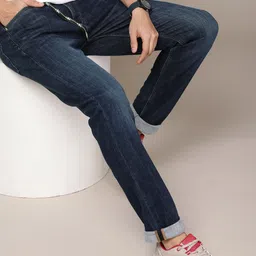 Calvin Klein Jeans Men Blue Tapered Fit Light Fade Stretchable Jeans-image-22