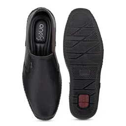 One8 Men Black Solid Leather Formal Loafers image 4