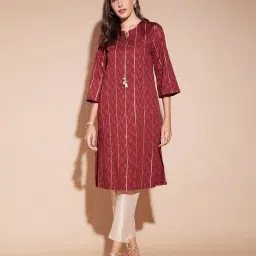 Pink Fort Maroon Woven Design Kurta image 1