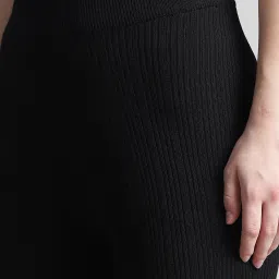 Only Black Relaxed Fit High Rise Pants image 5