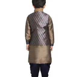 VASTRAMAY Kids Navy & Gold Embellished Kurta Set image 2