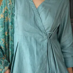 Dharan Gulista Green Kurta image 5