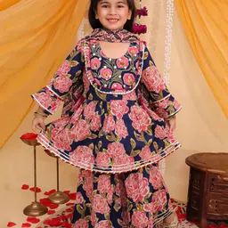 Vastrarth Pure Cotton Woven Three Fourth Bell Sleeves Floral Printed & Gota Lace Embellished Coordinating Kurti Sharara With Dupatta Set - Navy Blue-picture-25